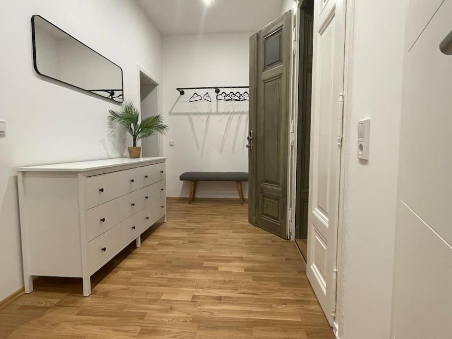 #Attraktive Altbauwohnung Im Leipziger Zentrum 1 Og Links Ngoại thất bức ảnh